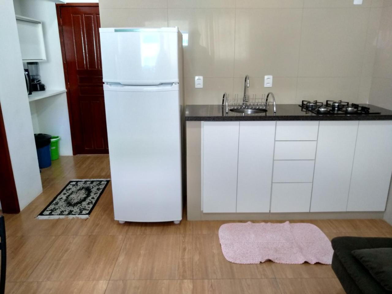 Quitinete Balneario Apartamento *